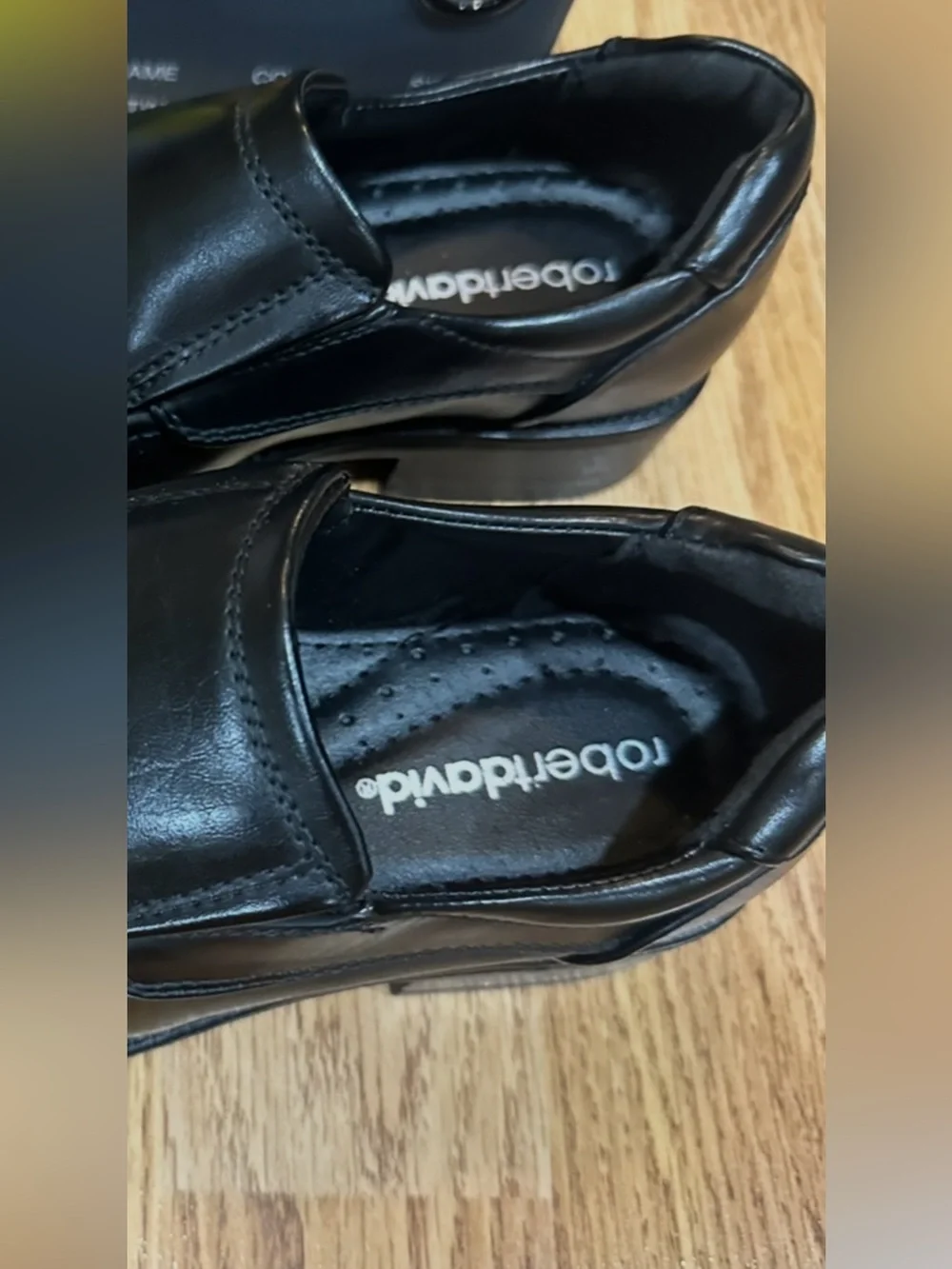 ROBERT DAVID boys/kids size 12.5 black dress shoe in original box